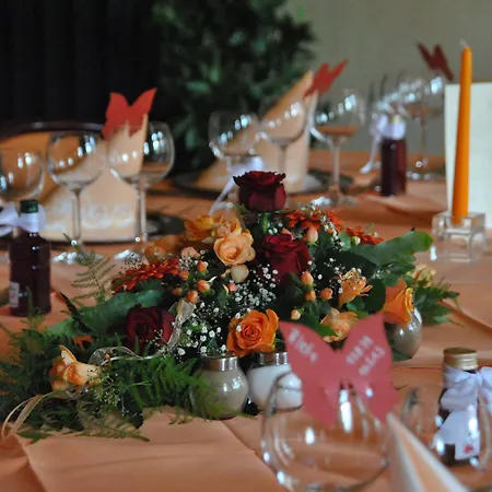 Hotel Deutsches Haus 3*