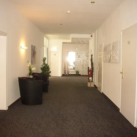 Deutsches Haus 3*